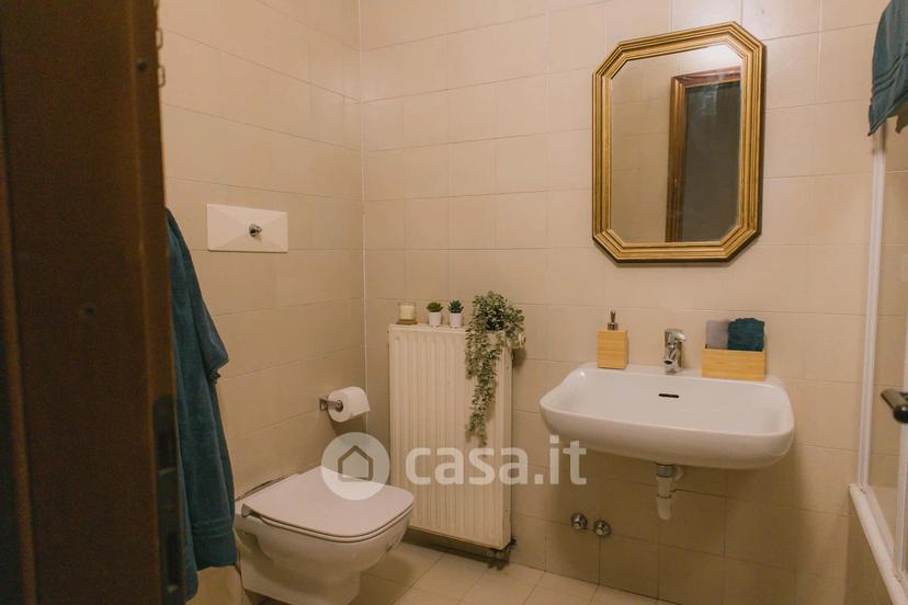 Stanza in Via Albere 21 — foto 11 di 17