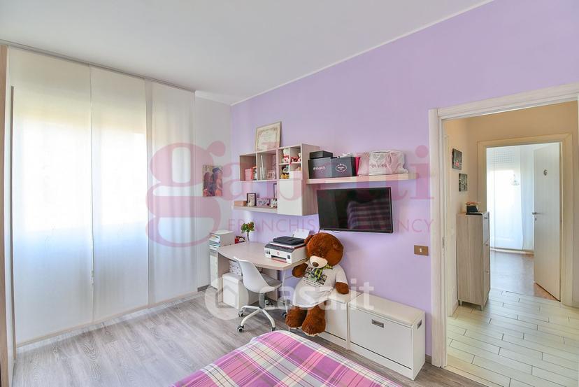 Trilocale in Via Monte Resegone — foto 14 di 31