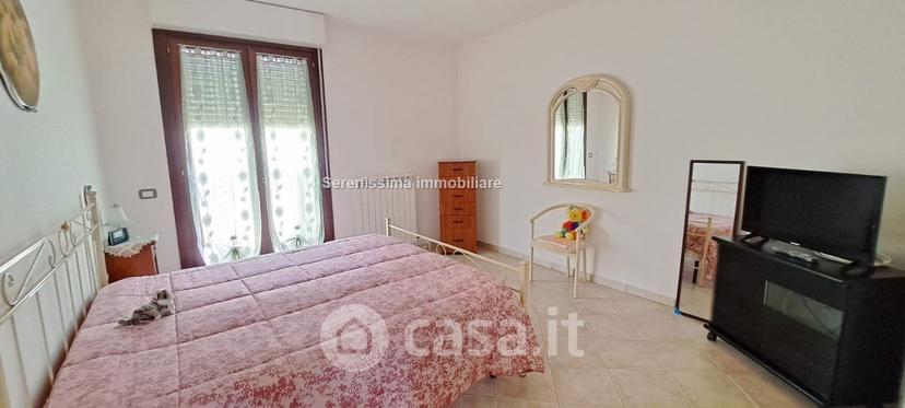 Quadrilocale in Via Lago di Garda — foto 15 di 29