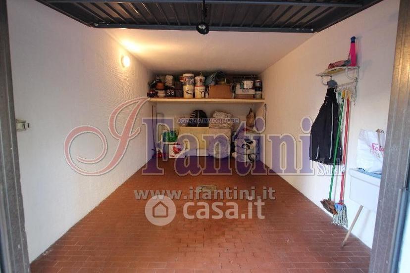 Quadrilocale in Via di Vittorio 1 — foto 5 di 27