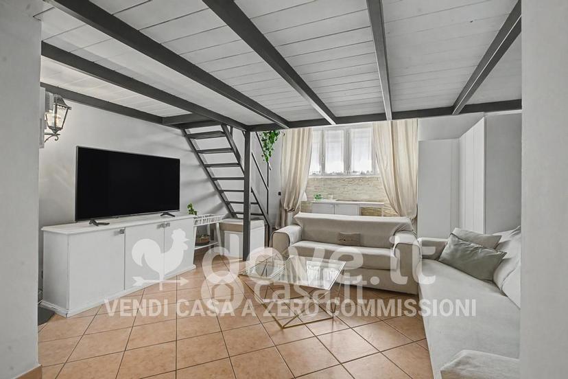 Bilocale in Via Luigi Pasteur 2 — foto 30 di 46