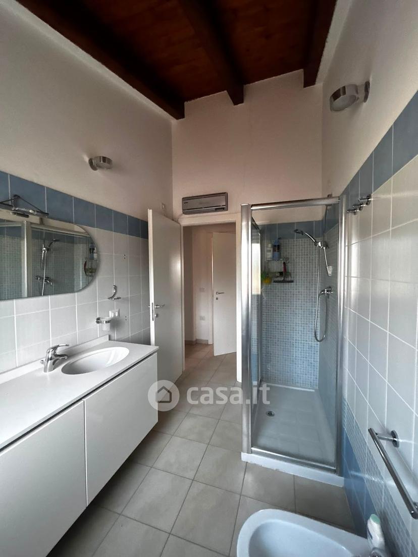 Quadrilocale in Via Gallura 23 — foto 30 di 32