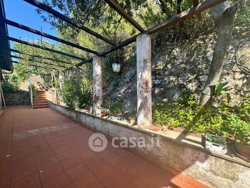 Villa in Via Appia 104 /200 — foto 126 di 136