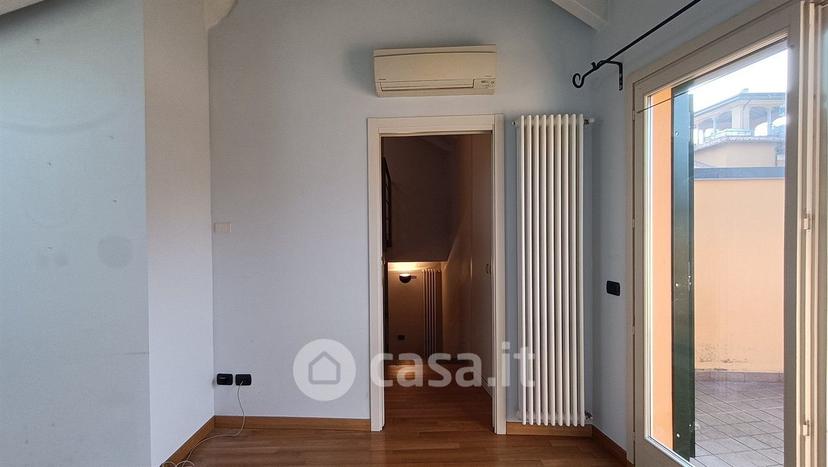 Trilocale in Piazza Giuseppe Garibaldi — foto 41 di 49