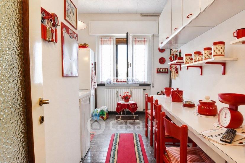 Villa in Via Cadorna 10 — foto 14 di 28