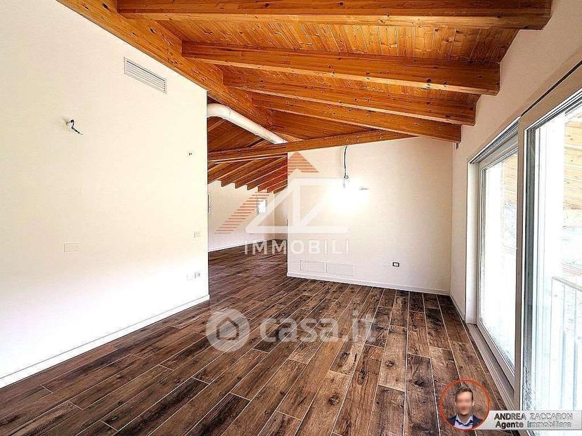 Villa in Via Larghe Ongaresca — foto 33 di 43