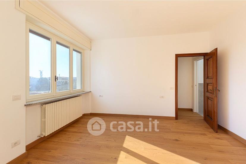 Villa in Via Angelo Cantoni 12 — foto 49 di 53