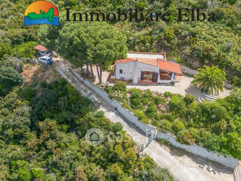 Villa in Strada Capoliveri Morcone 5 — foto 3 di 48