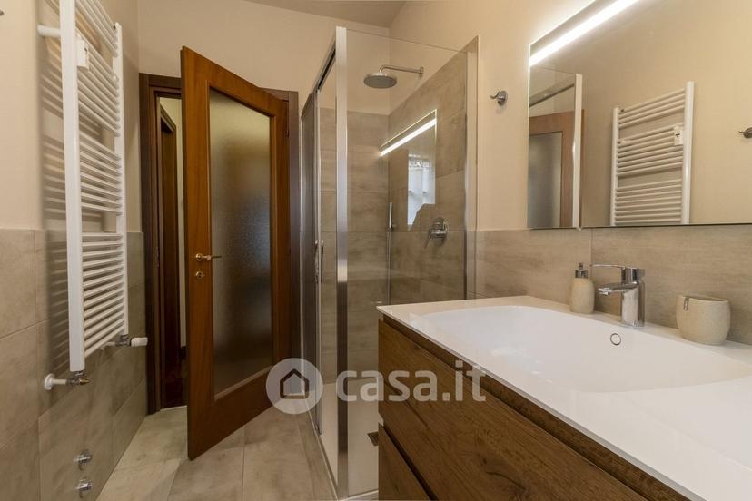 Trilocale in Via Cesare Battisti 36 B — foto 13 di 25