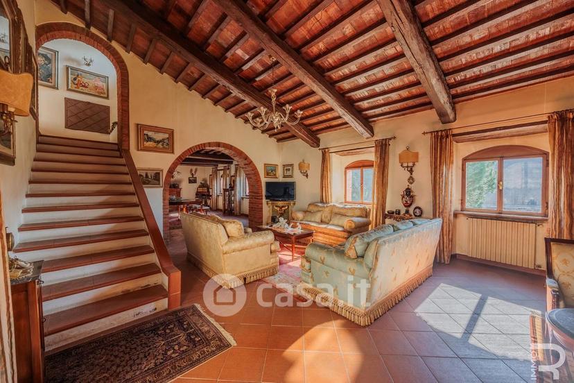 Villa in Ss715 — foto 38 di 65