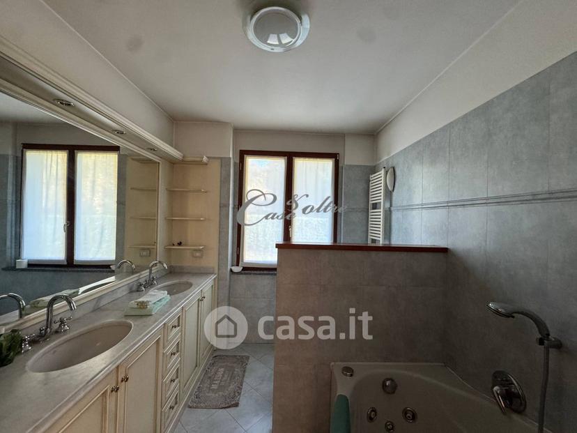Villa in Strada Privata delle Acacie 16 — foto 30 di 33