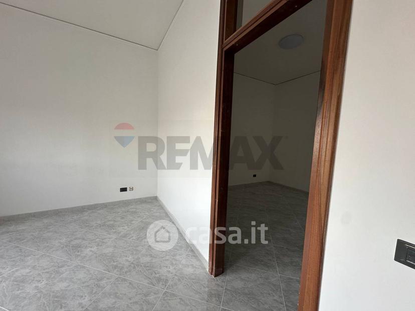 Trilocale in Via Giovanni Boccaccio 36 — foto 9 di 11