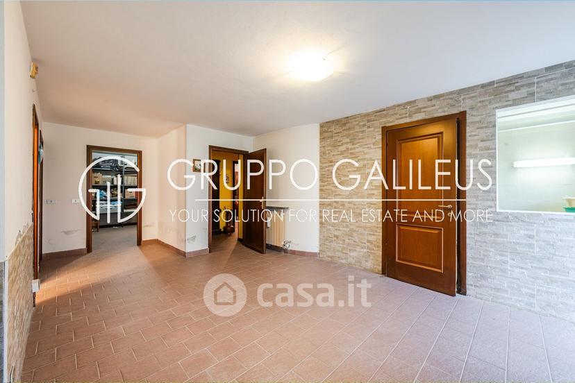Villa in Strada Privata Torgano 23 — foto 2 di 50