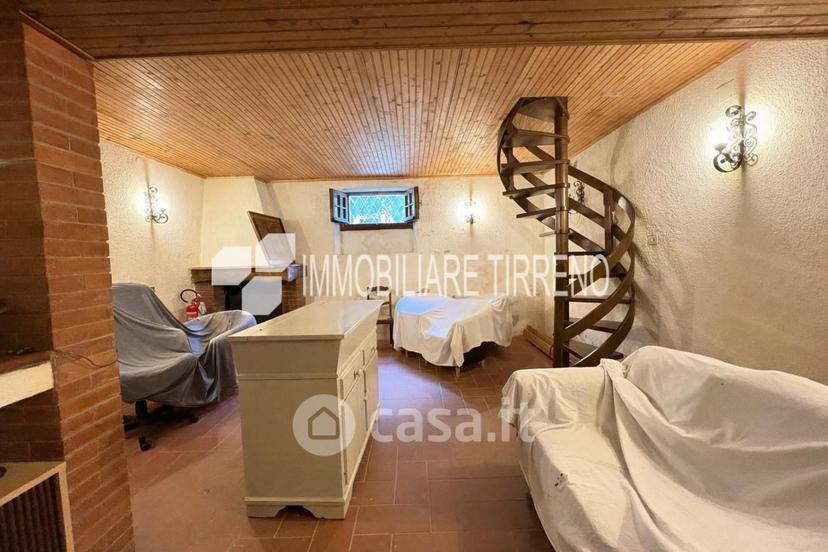 Villa in Viale Eugenio Chiesa — foto 24 di 29