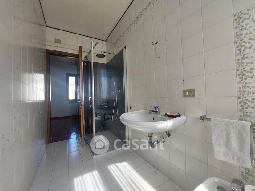 Villa in Via Miranese 11 — foto 16 di 38