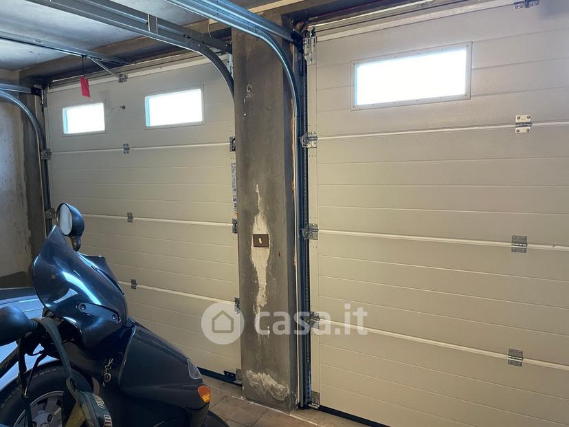 Villa in Via Isabella d'Este — foto 4 di 27