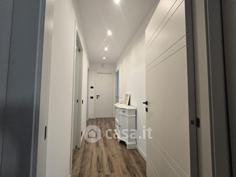 Trilocale in Via Tortona — foto 10 di 53