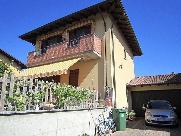 Villa in Via Parona Cassolo