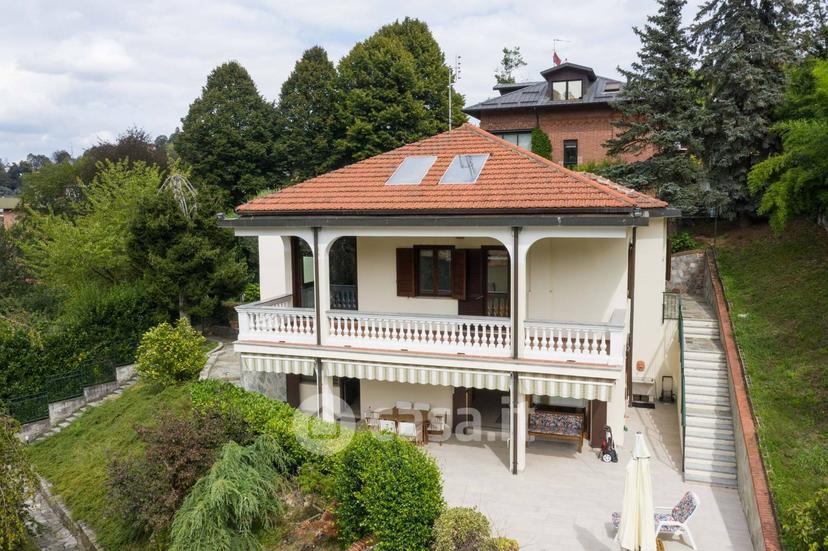 Villa in Strada Val Salice 31 — foto 5 di 34