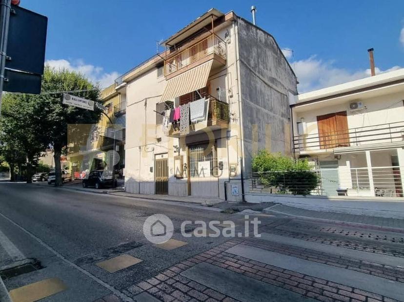 Trilocale in Via Vittorio Emanuele 275 — foto 6 di 29