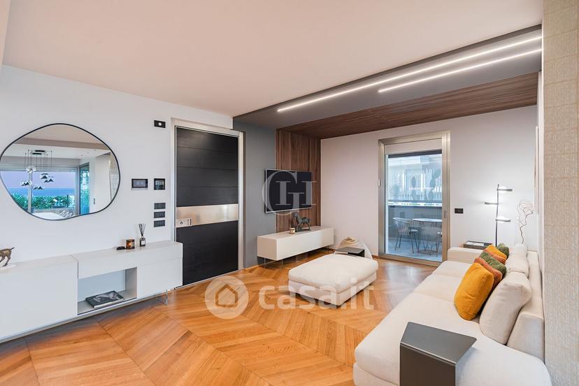 Appartamento in Via Mezzocolle 19 — foto 34 di 35