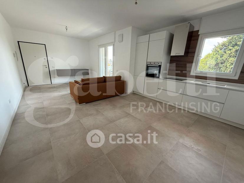 Quadrilocale in Via della Madonna Alta 193 — foto 16 di 34