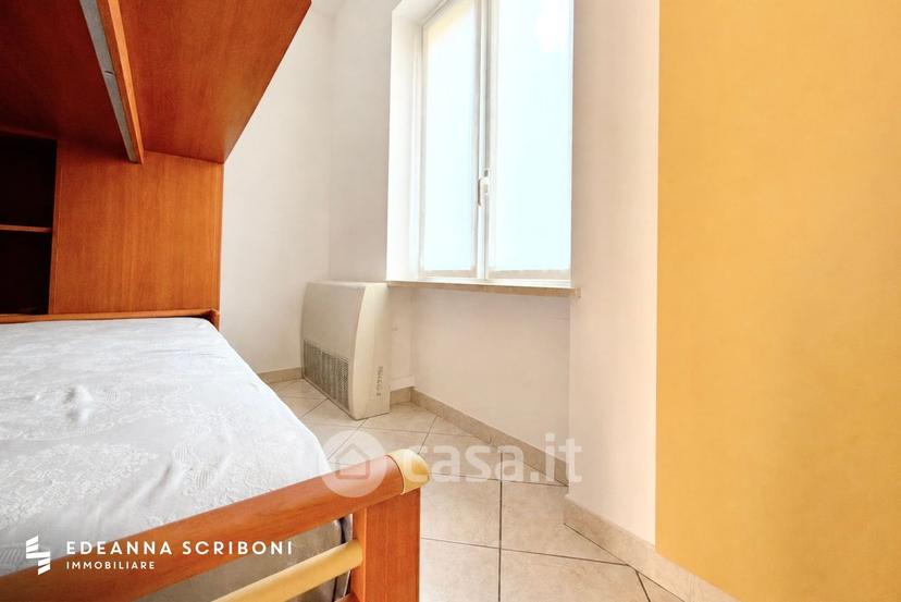 Trilocale in Via Aurelia 111 — foto 19 di 38