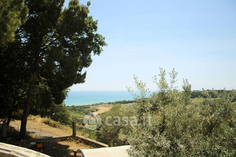 Quadrilocale in Via Aristide Bernardini — foto 15 di 39