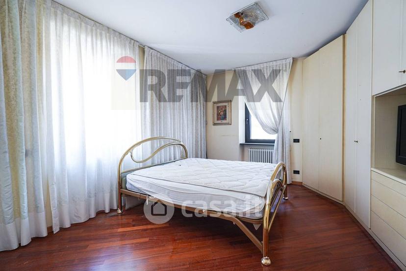 Appartamento in Via Italia 12 — foto 19 di 54