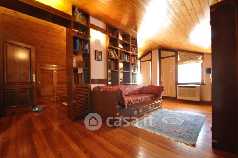 Villa in Via Leonardo da Vinci 35 — foto 41 di 42