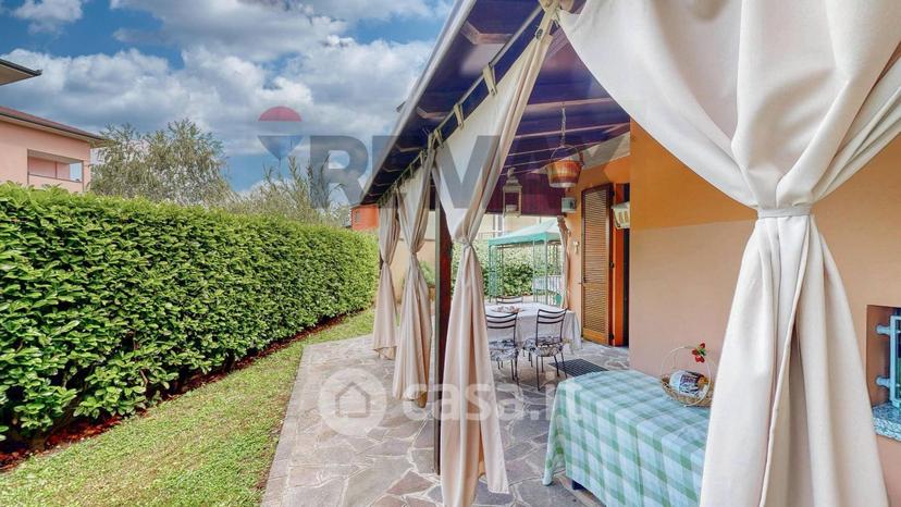 Villa in Via Fratelli Rosselli — foto 63 di 74