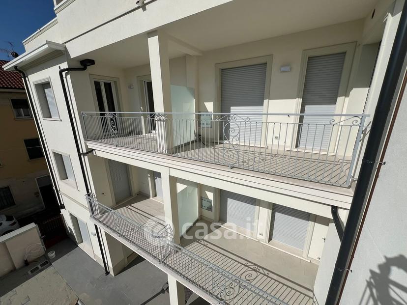 Trilocale in Via Palestro 18 — foto 10 di 36