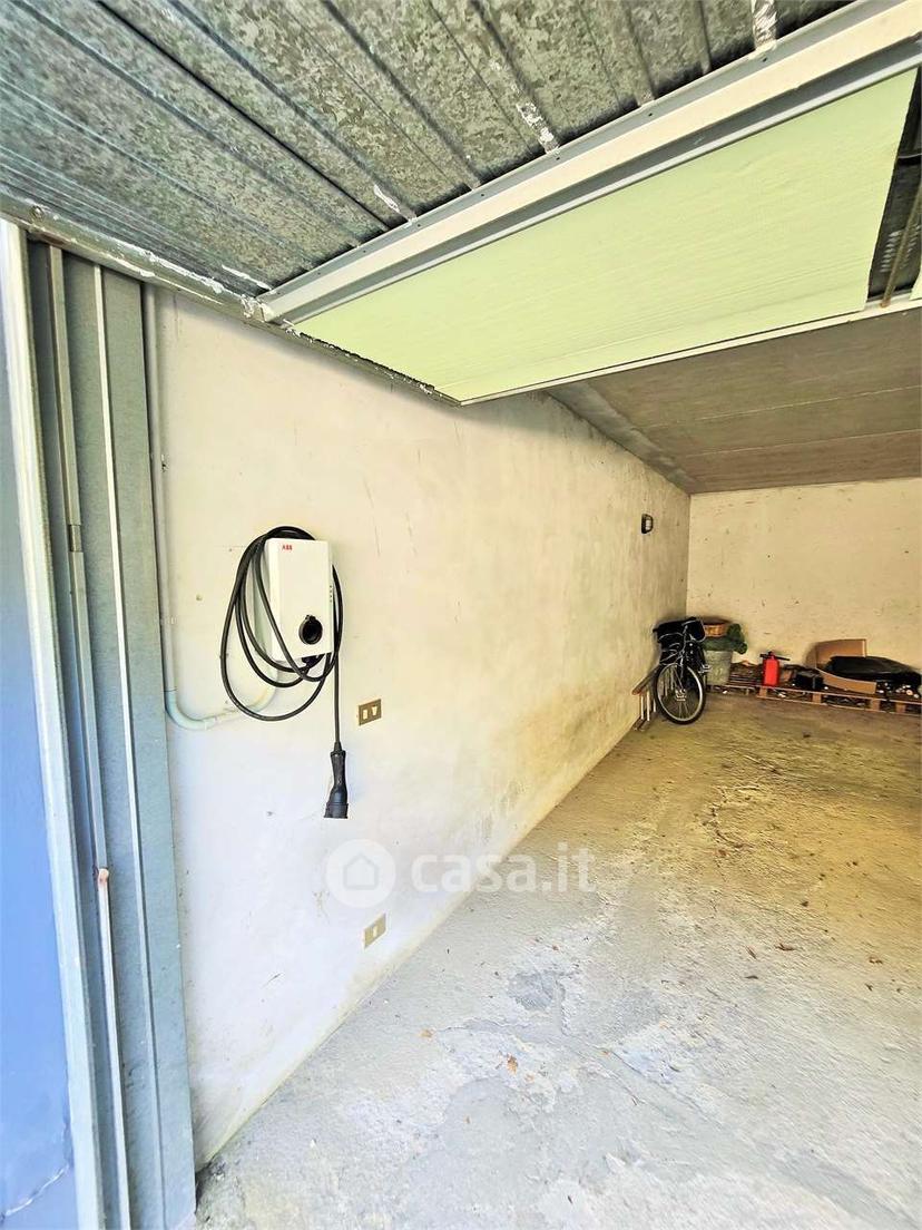 Villa in Via Monte Rosa 33 — foto 42 di 45