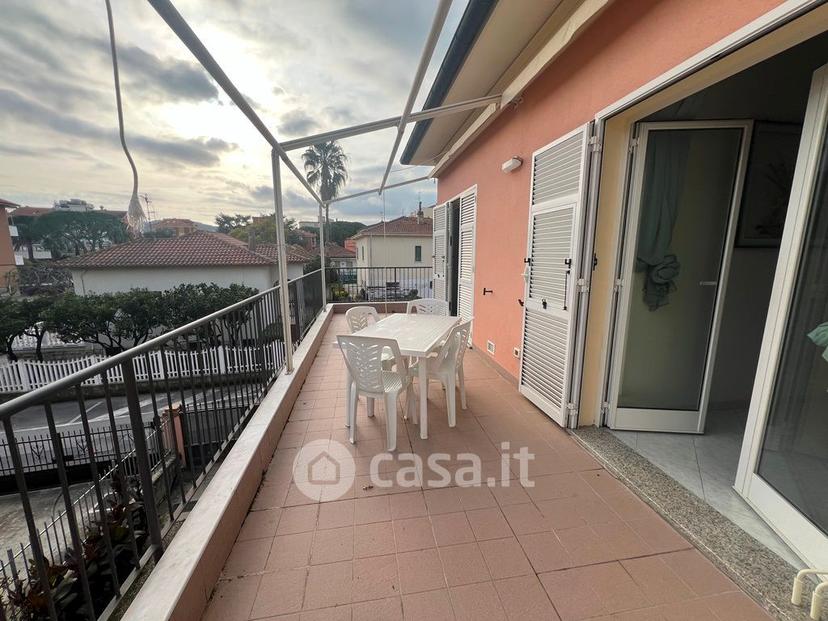 Quadrilocale in Via Villenuove 11 — foto 22 di 39