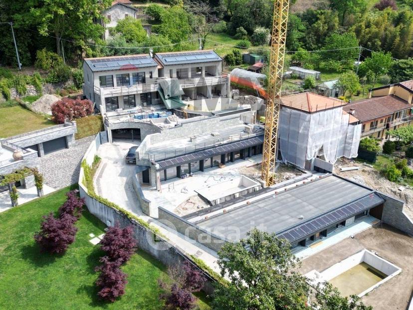 Villa in Via Paolo Troubetzkoy 54 — foto 13 di 27