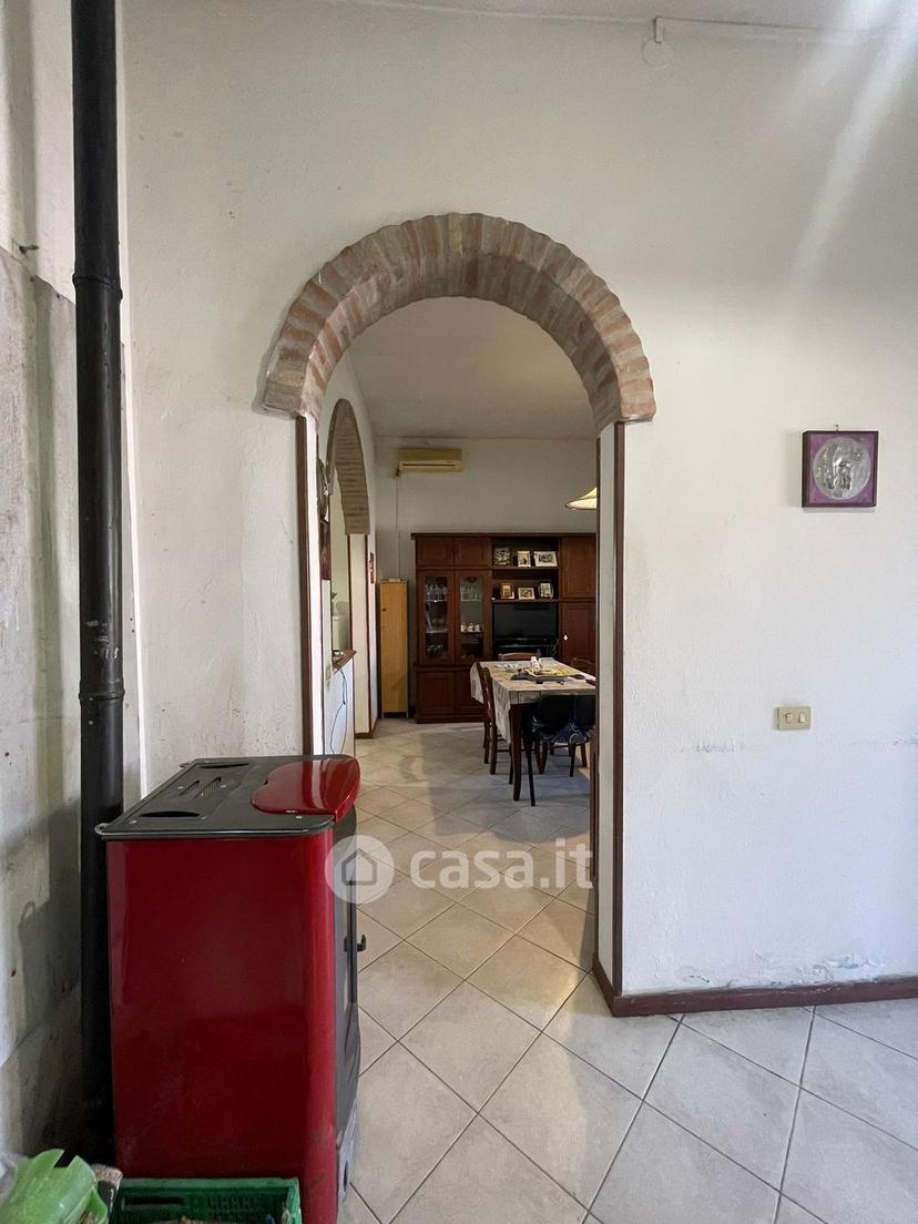 Casa indipendente in Via del Risorgimento 42 — foto 2 di 41