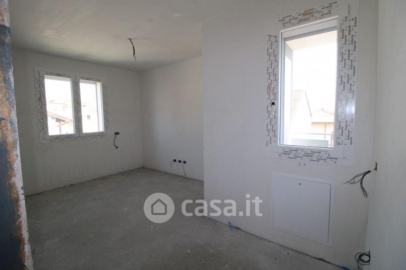 Quadrilocale in Via Achille Grandi 17 -3 — foto 17 di 44