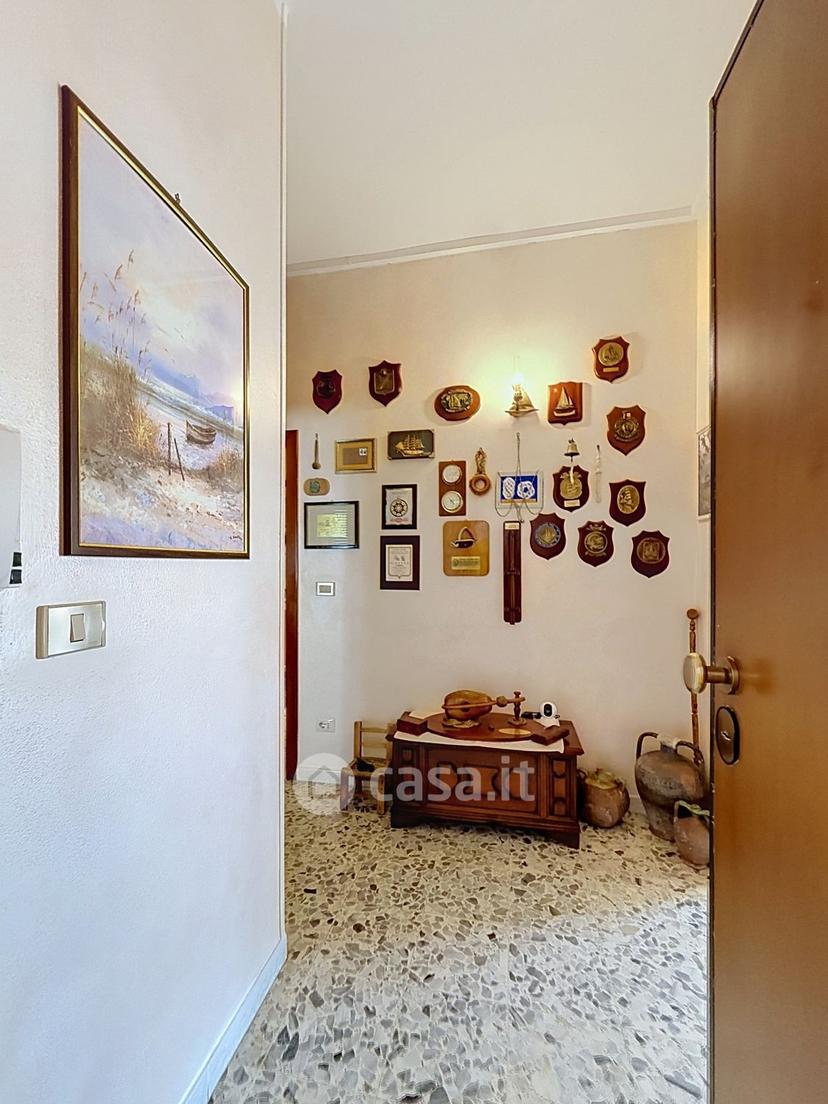Quadrilocale in Via Tarragona — foto 3 di 31