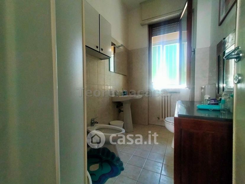 Quadrilocale in Via Castelfidardo 9 R — foto 6 di 25