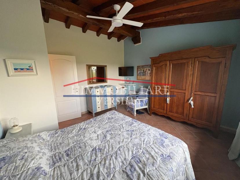Villa in Via Intercomunale 37 — foto 2 di 35