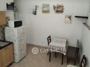 Trilocale in Via Francesco Caracciolo — foto 7 di 8