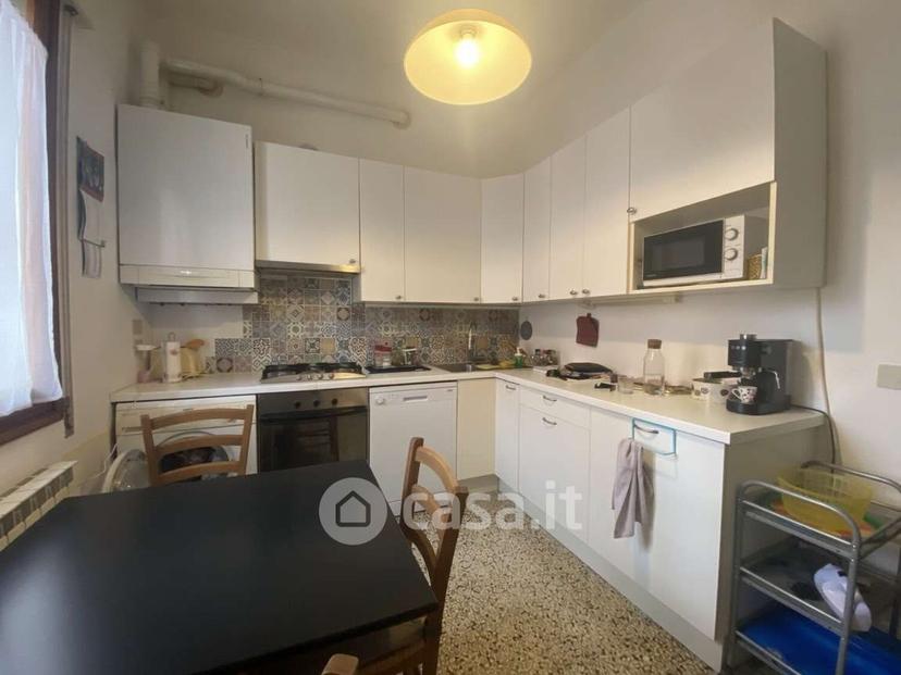 Trilocale in Via Vittorio Locchi 34