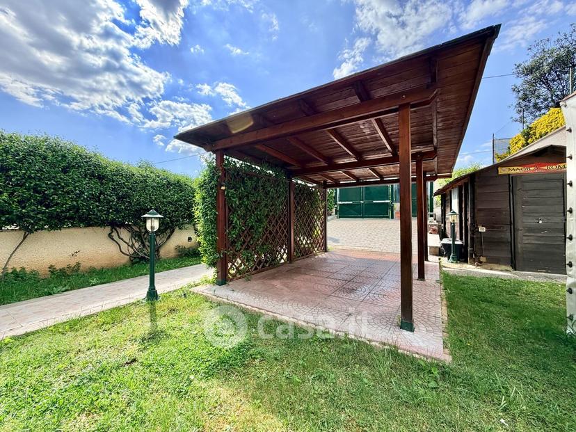 Villa in Via Lago di Como 22 — foto 20 di 82