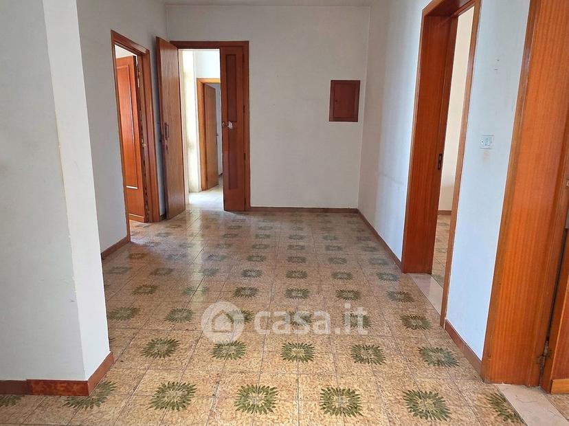Quadrilocale in Via Giuseppe Verdi 33 — foto 38 di 40
