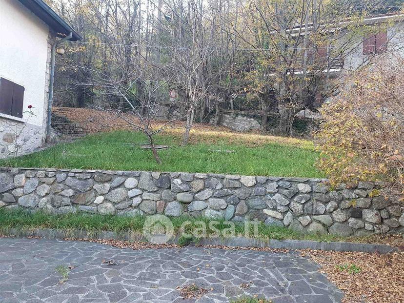 Villa in Via Massimo d'Azeglio 4 — foto 15 di 55