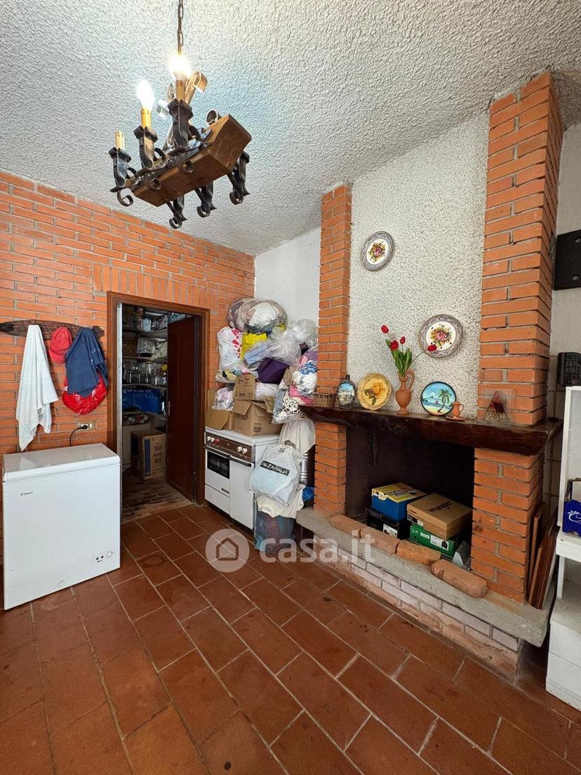 Appartamento in Vicolo della Torre 10 — foto 3 di 75