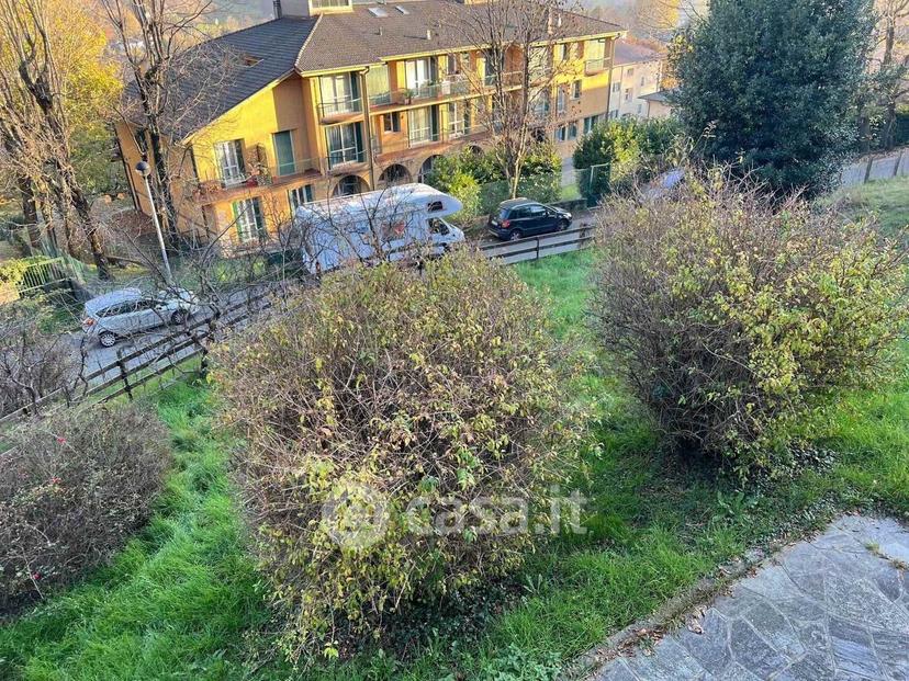 Villa in Via Massimo d'Azeglio 4 — foto 27 di 55