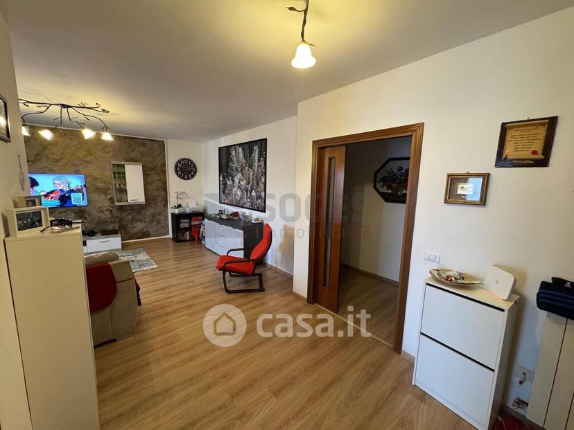 Quadrilocale in Via Dante Alighieri — foto 37 di 38