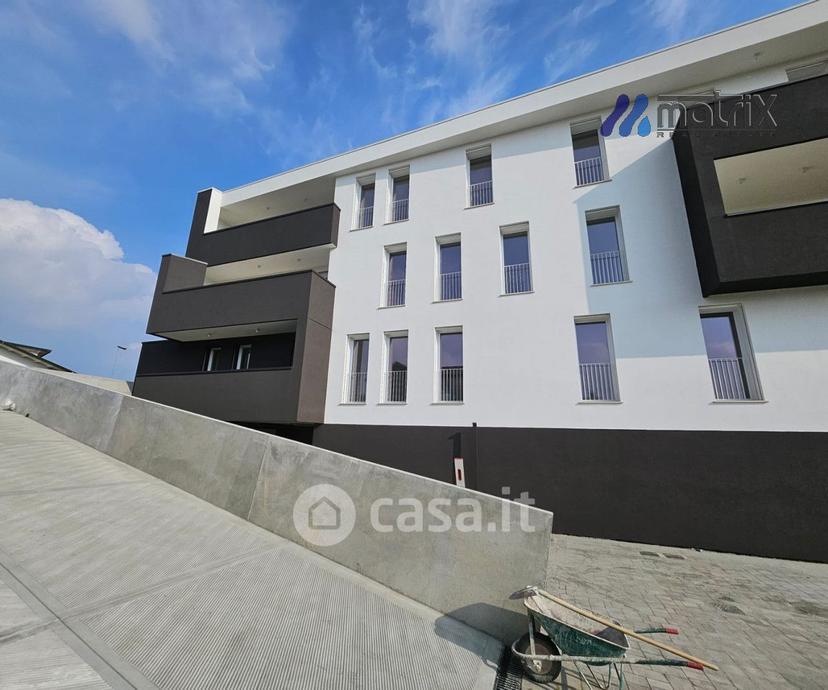 Appartamento in Via Argine Sinistro 23 — foto 27 di 33