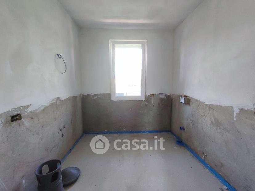 Trilocale in Via Valtrighe — foto 17 di 33